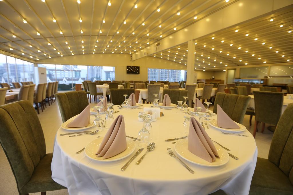 อเลชา สวีท Hotel ทรับซอน ภายนอก รูปภาพ